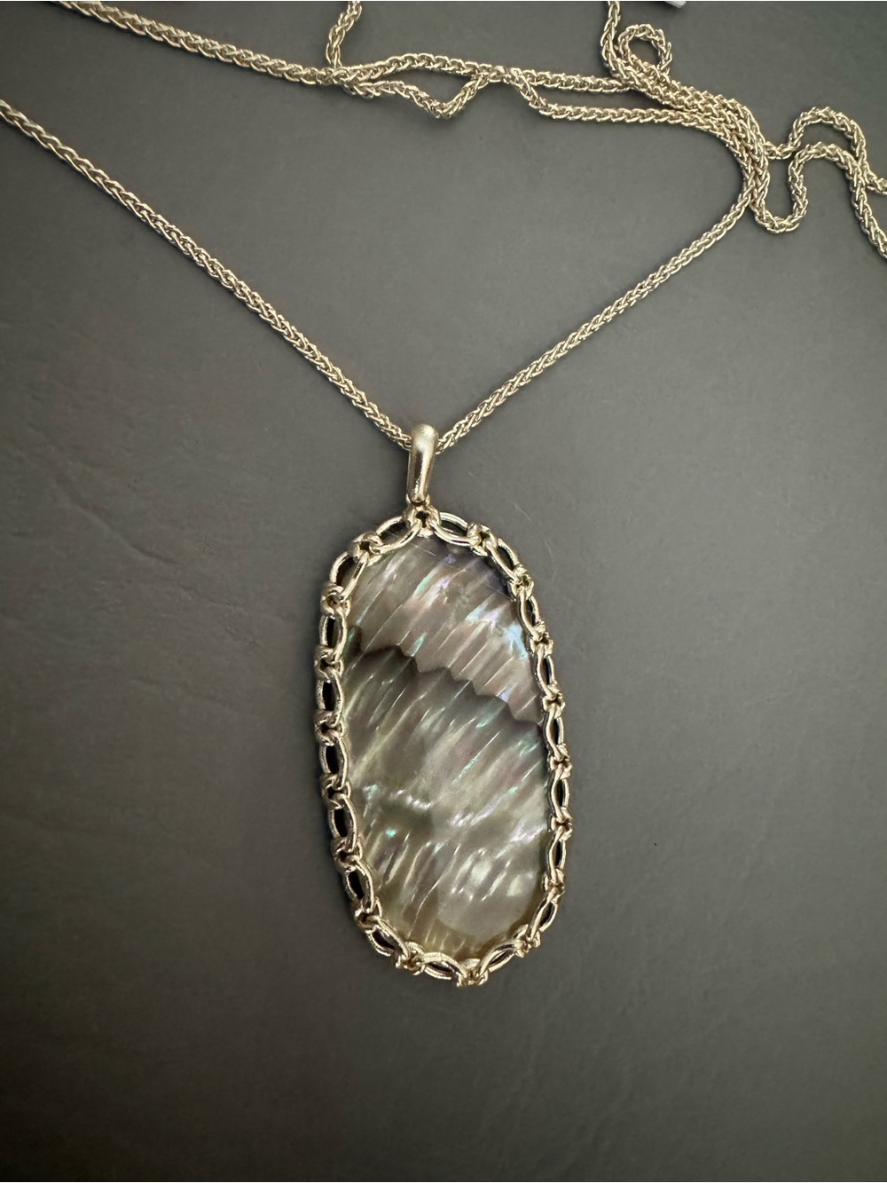 Kendra Scott Reid Macrame necklace abalone
